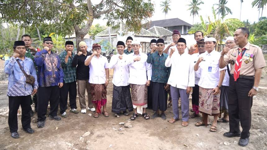 Pembangunan TK Negeri Desa Kampung Toyapakeh Nusa Penida resmi dimulai oleh Bupati Klungkung I Made Satria