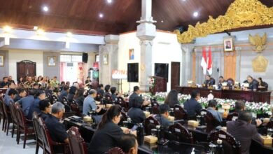 Pemkab Tabanan ajukan lima Ranperda strategis dalam Rapat Paripurna DPRD