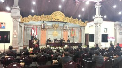 suasana sidang dprd tabanan