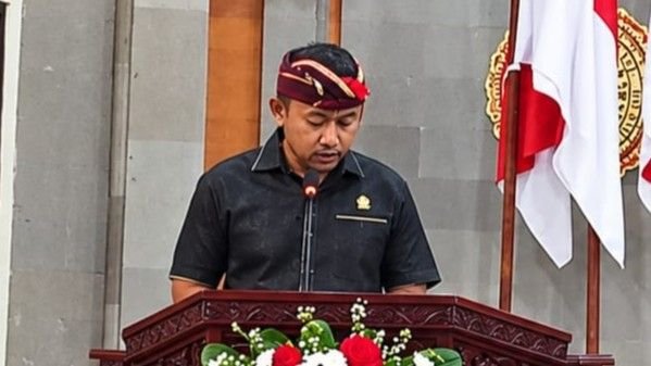 eka nurcahyadi