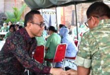 Wali Kota Jaya Negara hadiri Bazar Murah HUT ke-81 TNI perkuat sinergi dan ketahanan pangan