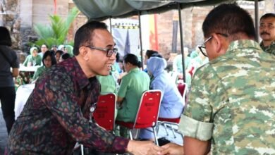 Wali Kota Jaya Negara hadiri Bazar Murah HUT ke-81 TNI perkuat sinergi dan ketahanan pangan