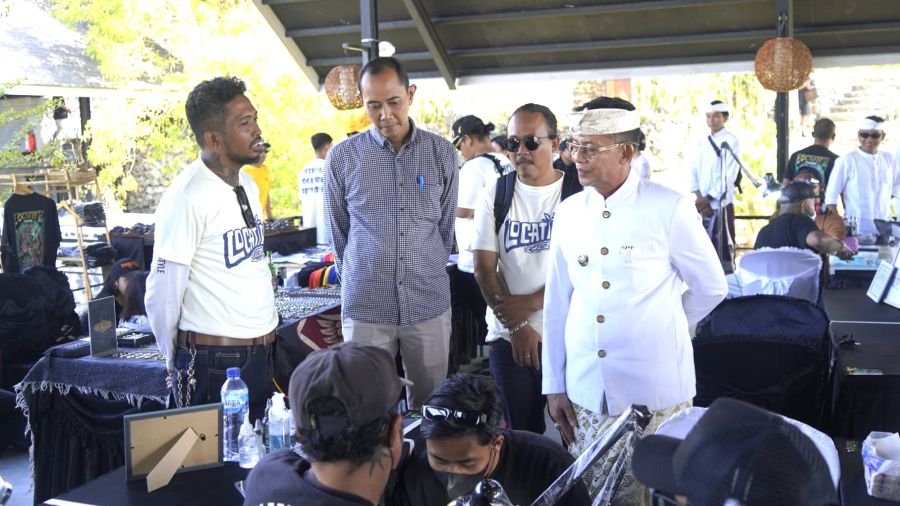 Buka Locatide Festival 2026 Bupati dan Wabup Klungkung dorong pengembangan pariwisata berkelanjutan di Nusa Penida