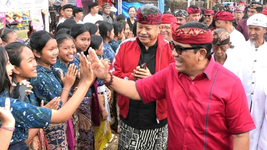 Buka pagelaran budaya Desa Padangan Bupati Sanjaya dorong penguatan ekonomi desa