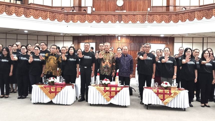 Peserta Bimbingan Teknis Keluarga Berintegritas (Bimtek Kertas) KPK RI di Provinsi Bali