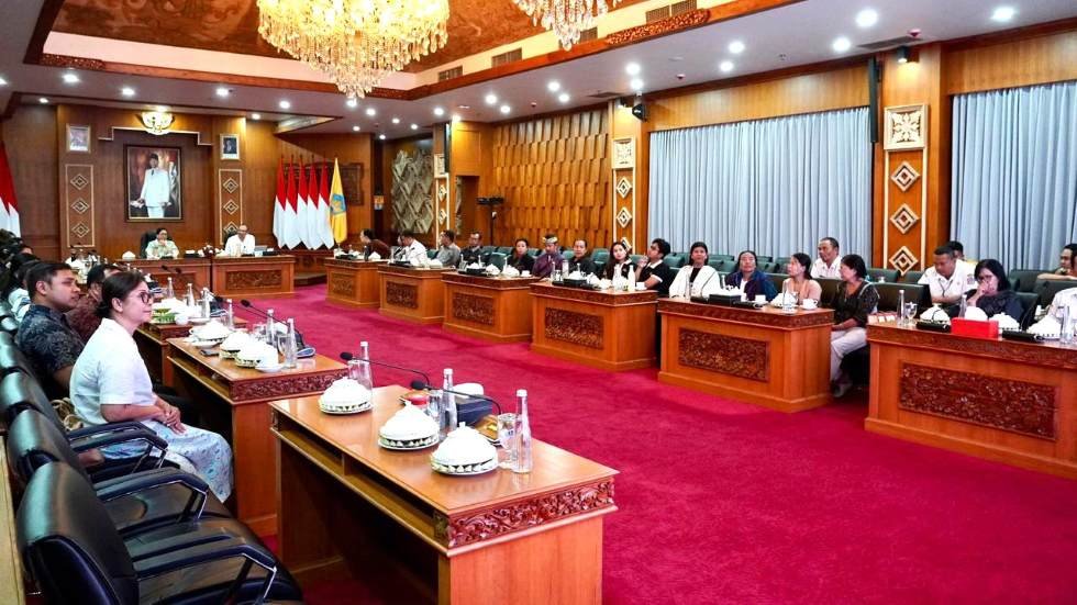 Ny. Putri Koster dorong IKM Bali kreatif tanpa menjiplak karya orang lain jelang Kriyanusa 2026