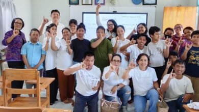 Winie Kaori kunjungi Yayasan Anak Unik Bali pompa semangat belajar anak berkebutuhan khusus di Gianyar
