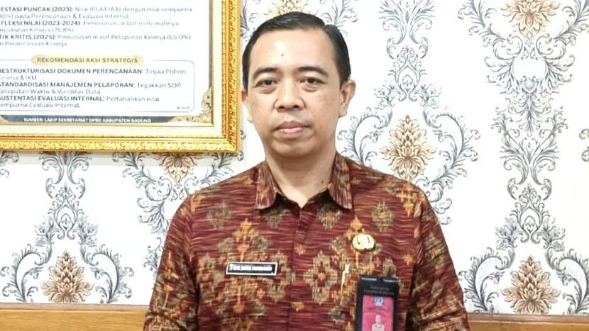 DR. I Gde Surya Kurniawan, SSTP., M.Si