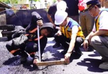 Bupati Klungkung, I Made Satria saat melakukan peninjauan proyek pembangunan fisik di Kecamatan Klungkung dan Dawan