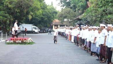 Upacara peringatan Hari Kesaktian Pancasila di Halaman Kantor Bupati Gianyar